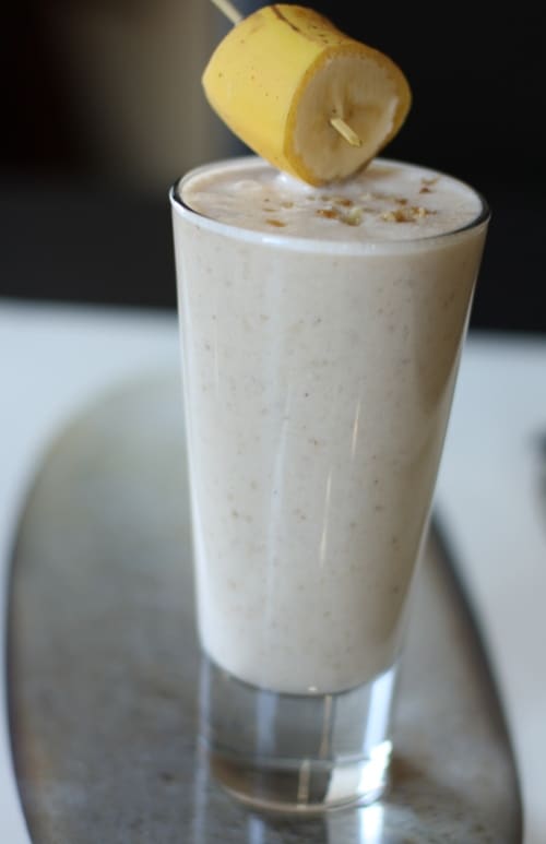 Banana walnut figs smoothie