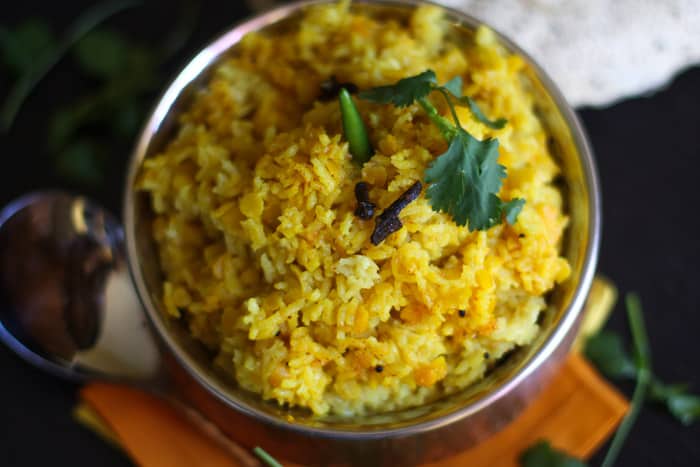 Kitchri – Yellow Lentil Rice (Gujarati Recipe)