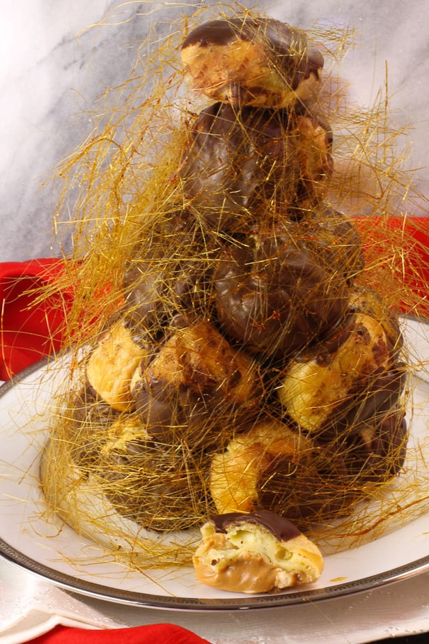 Dulce De Leche Croquembouche