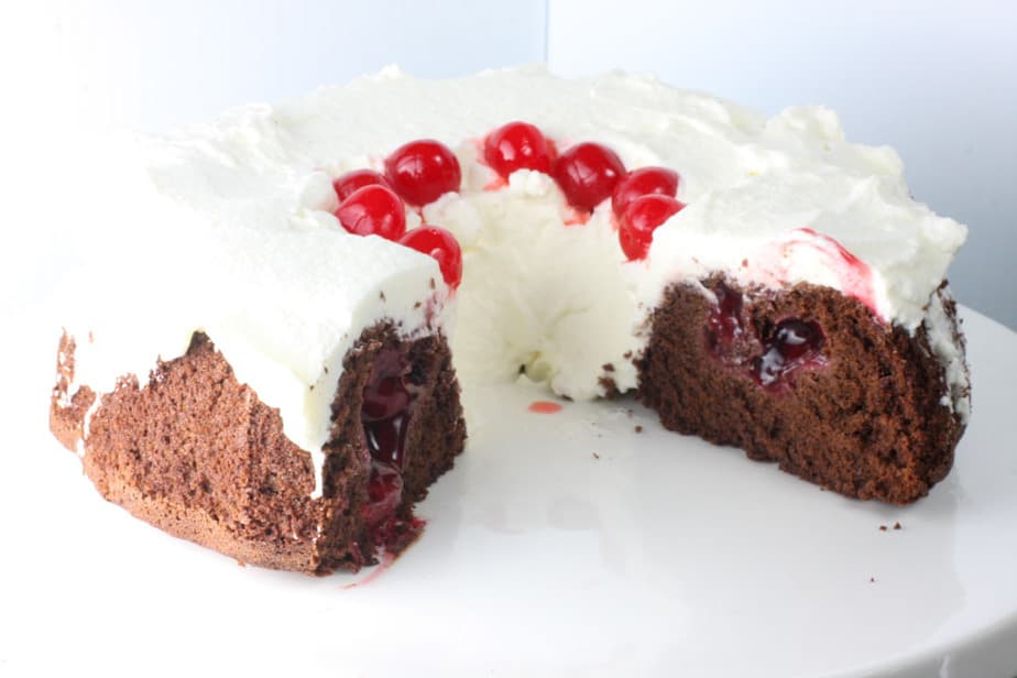 Blackforest bundt cake