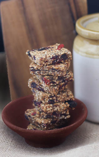 Date and Sesame Bars